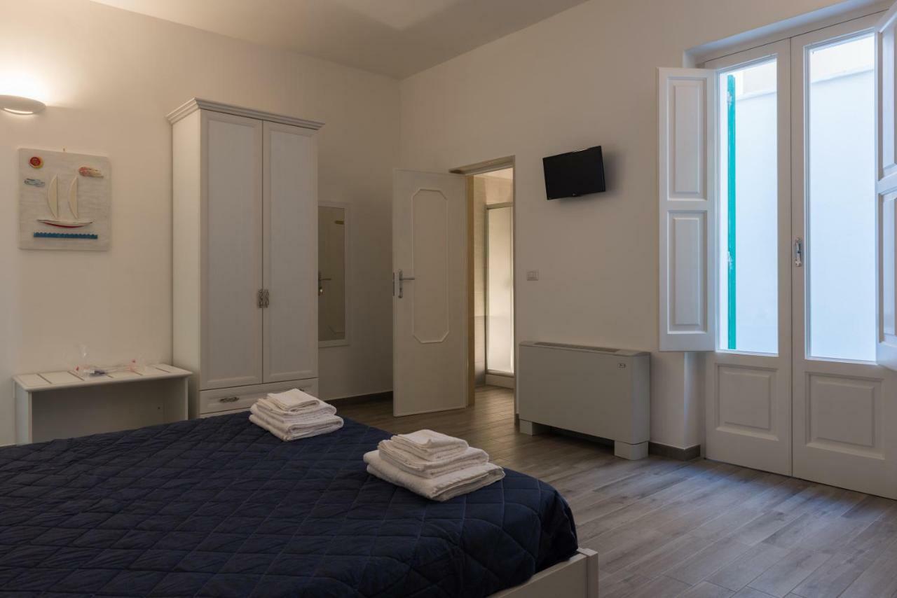 B&B Rotta Mediterranea Монополи Экстерьер фото